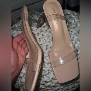 Woman Low Glass Slipper Heels